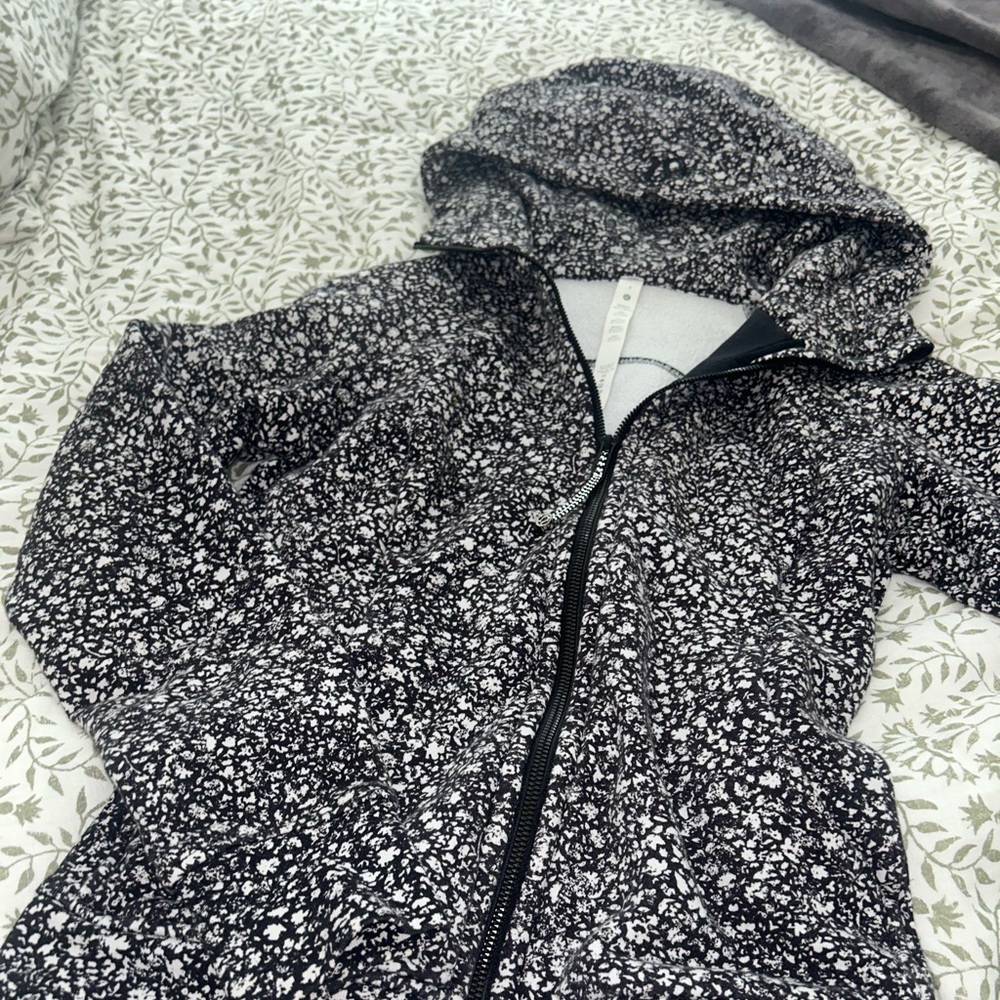 Lululemon Jacket